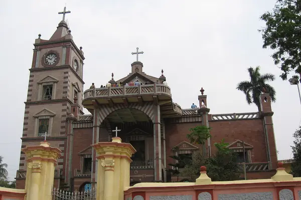 Bandel Basilica, Hooghly (West-Bengal)