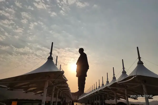 Statue of Unity C